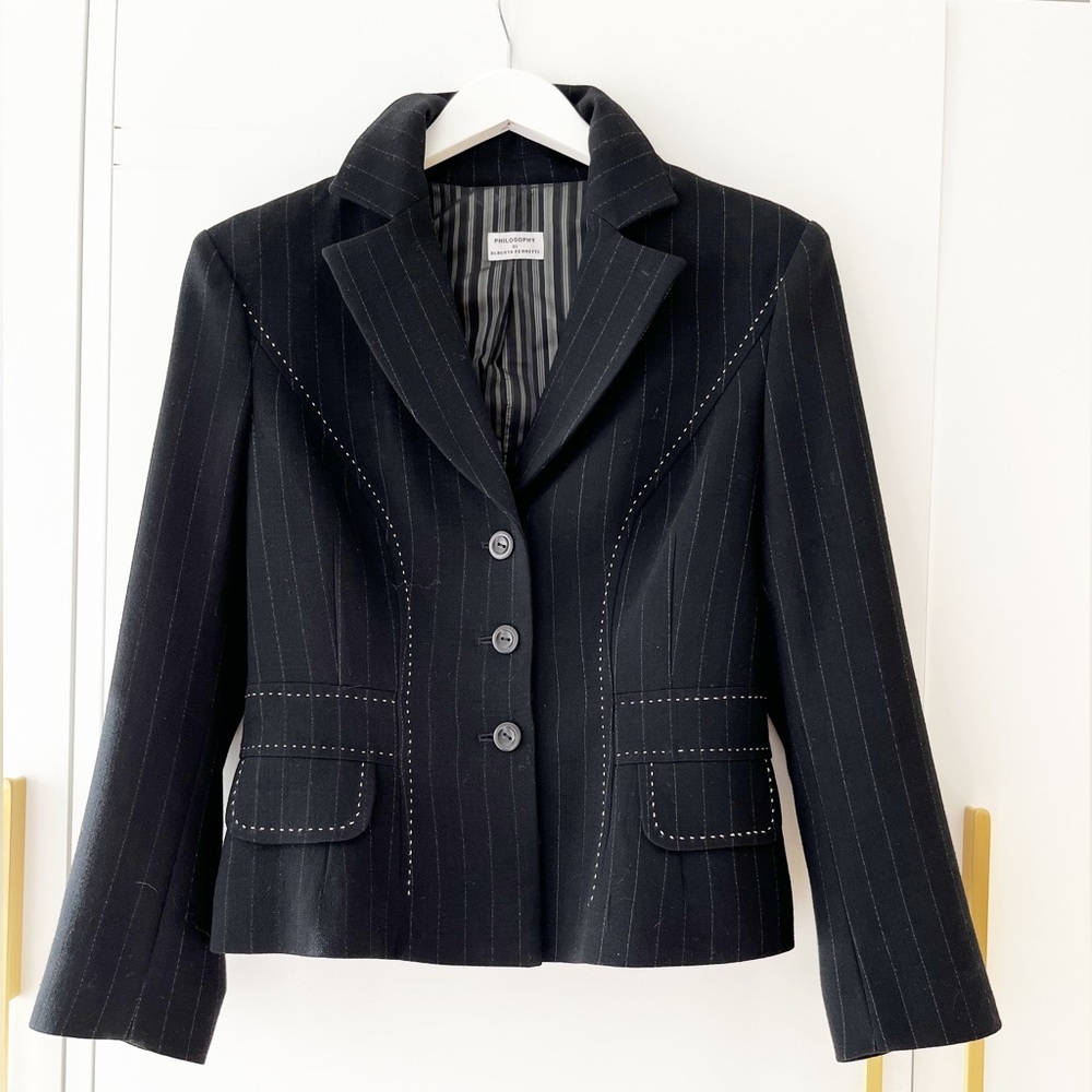 Philosophy di Alberta Ferretti Black Pinstripe Tailored Blazer